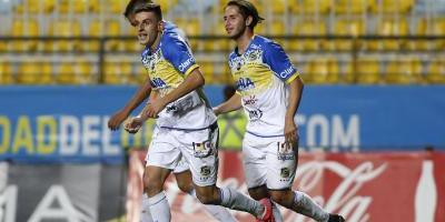 Everton venció a Huachipato en despedida a Cerato — Adiós al ídolo