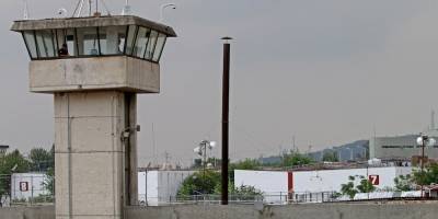 Fiscalía General de Jalisco hace revisión en penal de Puente Grande