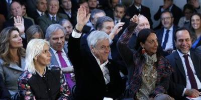 Piñera presentó equipos de programa