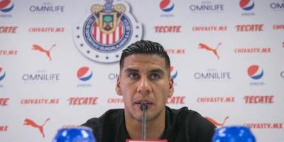 Viral: Aficionado de Chivas consuela a uno del Atlas