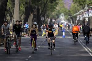 mueveteenbici1.jpg