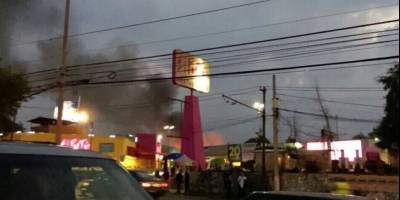 Incendio en Walmart Taxqueña