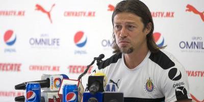 Chivas derrota a Atlas y enfrenta a Toluca