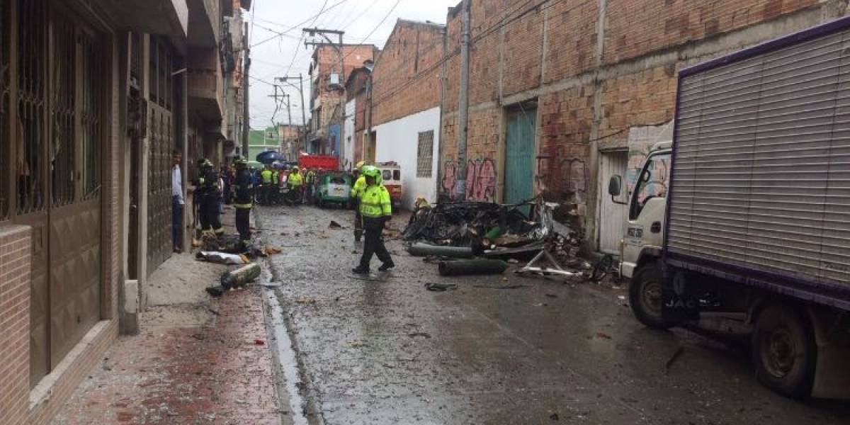 Explosión en Kennedy deja un muerto