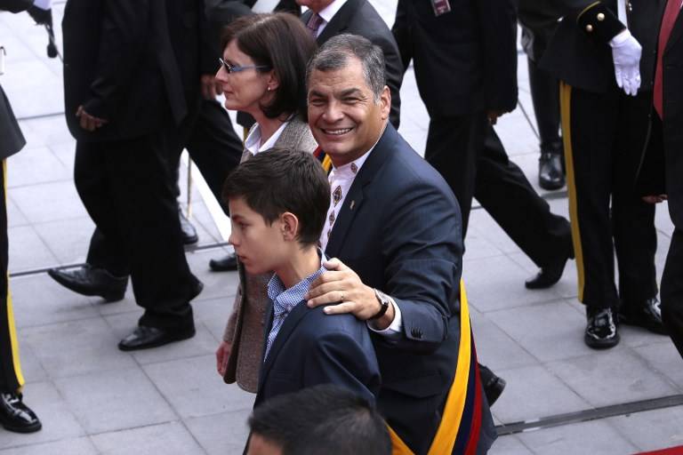 Rafael Correa fue internado tras entregar la presidencia a su sucesor — Ecuador Rafael Correa fue internado tras entregar la presidencia a su sucesor — Ecuador