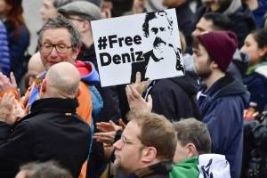 Protestas por la liberación de Deniz Yücel
