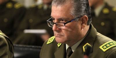 General Villalobos descarta renunciar: