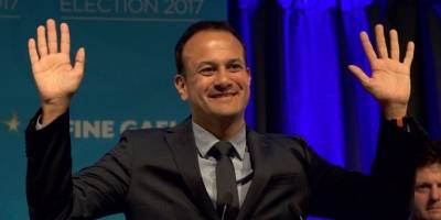 Leo Varadkar sucede a Enda Kenny al frente del Gobierno de Irlanda