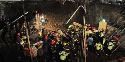 Derrumbe en una construcción en Santiago deja cinco personas atrapadas