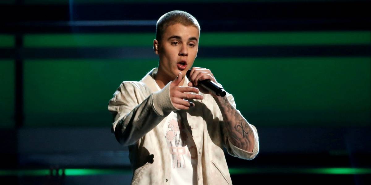 Resultado de imagem para Justin Bieber pede desculpas por abandonar turnê