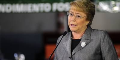 Presidenta Michelle Bachelet critica duramente a empresas eléctricas tras el sistema frontal