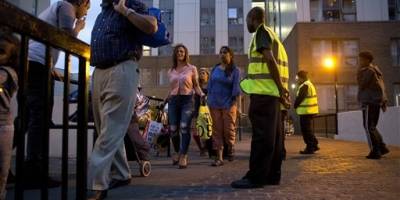 Retiran del mercado el revestimiento que cubría la torre Grenfell