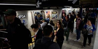 Descarrilamiento paraliza varios trenes del subway en Manhattan