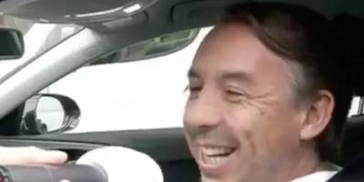 Reportero desconoce a Emilio Azcárraga y lo mete en problemas