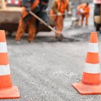 Individuos vandalizan alcantarillas en expreso Román Baldorioty de Castro