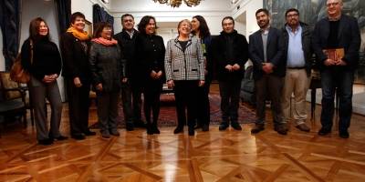 CUT planteó a Bachelet adelantar negociación del reajuste del sector público