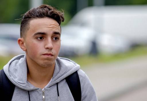 Abdelhak Nouri es trasladado a un hospital de Holanda