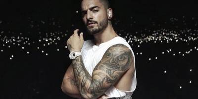 Maluma afirma que sí lee a escritor Albert Camus