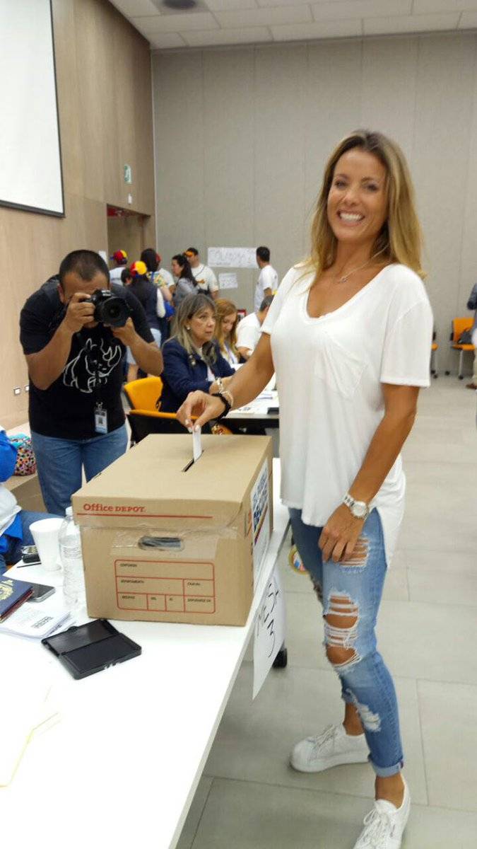 Esposa de Arjona