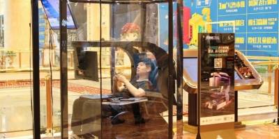 Un centro comercial instala 'almacenes' para maridos cansados de las compras — China