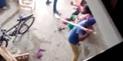 Mujer agredida brutalmente por dar luz a una niña en India