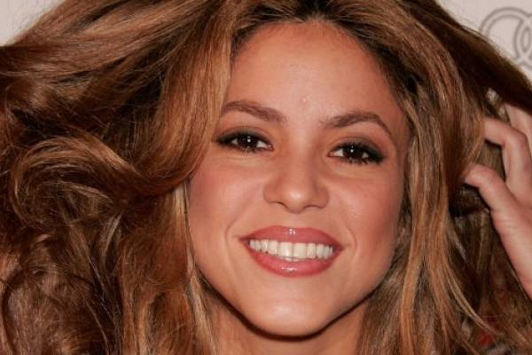 Shakira Cambia De Look Y Se Pinta El Cabello Rosa Fotos De
