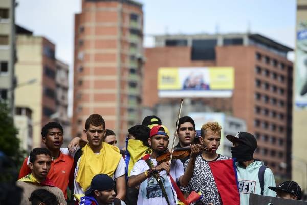 Venezuela: entre una huelga y el Mercosur