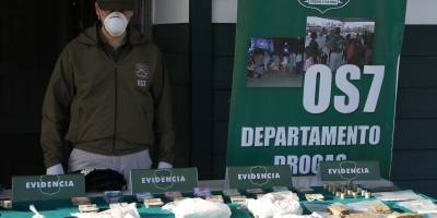 Allanan oficina del Conservador de Bienes Raíces de Puerto Varas por operativo antidrogas