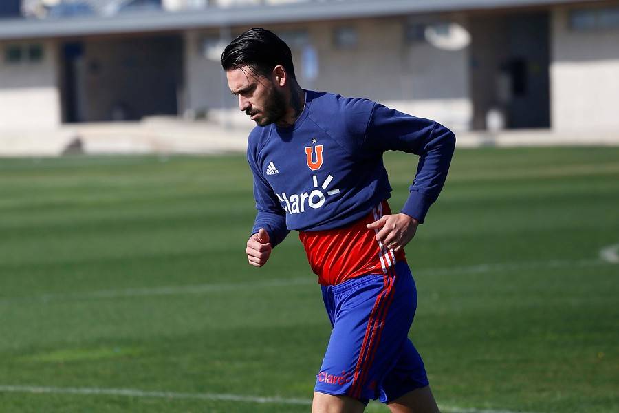 Mauricio Pinilla denuncia a fanpage futbolero por desubicado comentario sobre su hija