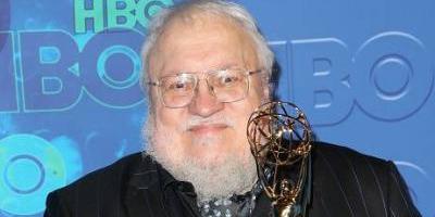 Autor de Game of Thrones promete dos libros nuevos para 2018