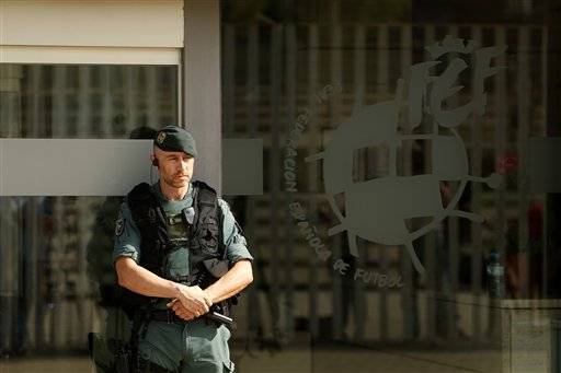 El CSD suspende a Villar por un año