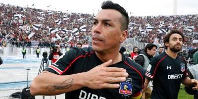 Peñarol hizo una oferta formal por Esteban Paredes