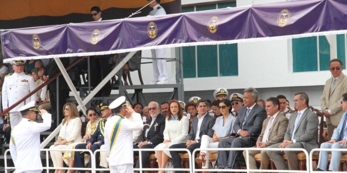 En Ceremonia de las FF.AA, Moreno dijo que apoyará al Isffa