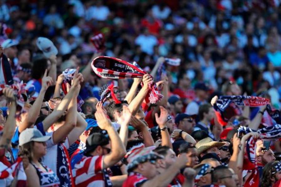 https://www.publimetro.com.mx/mx/publisport/2017/07/26/grito-eh-pu-se-presente-la-final-la-copa-oro.html
