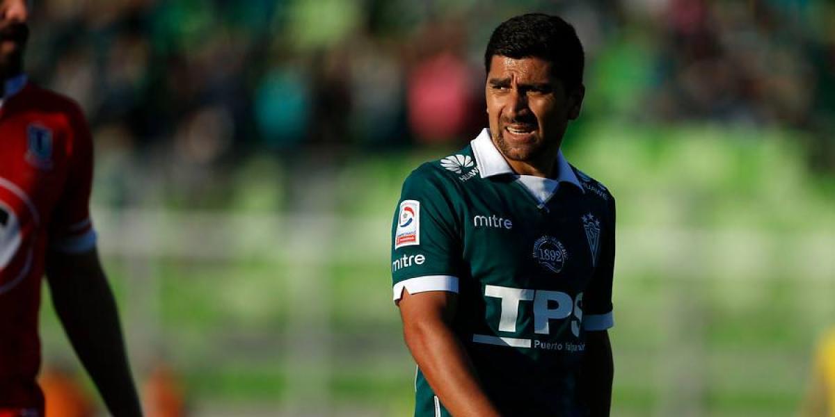 Retiran fotos de David Pizarro de galería de ídolos de Santiago Wanderers