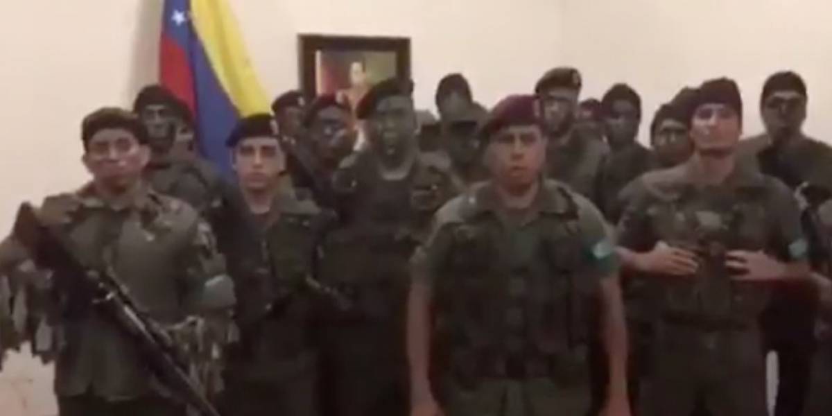 Padrino López rechazó ataques a fuerte Paracamay en Valencia