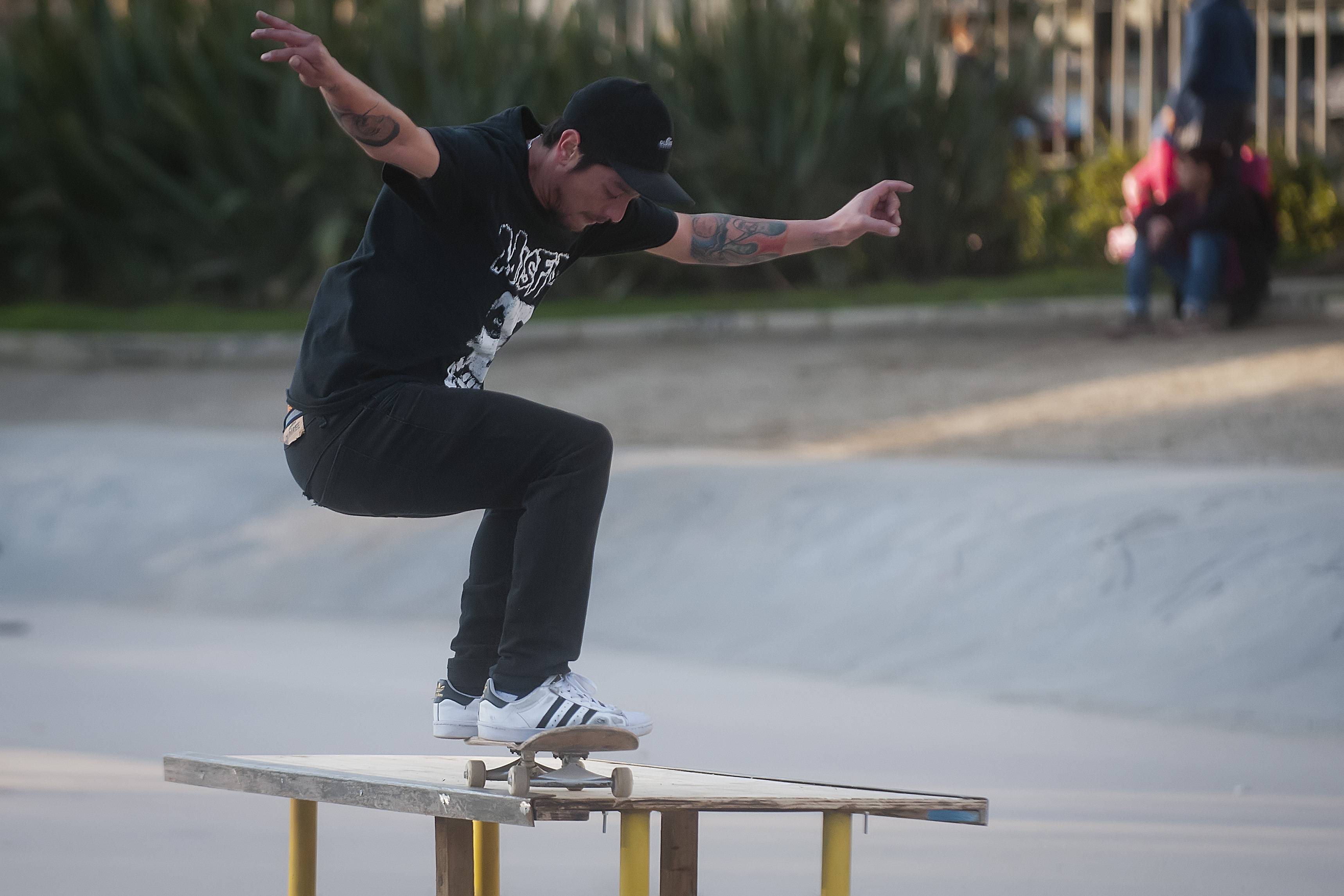 SKATE