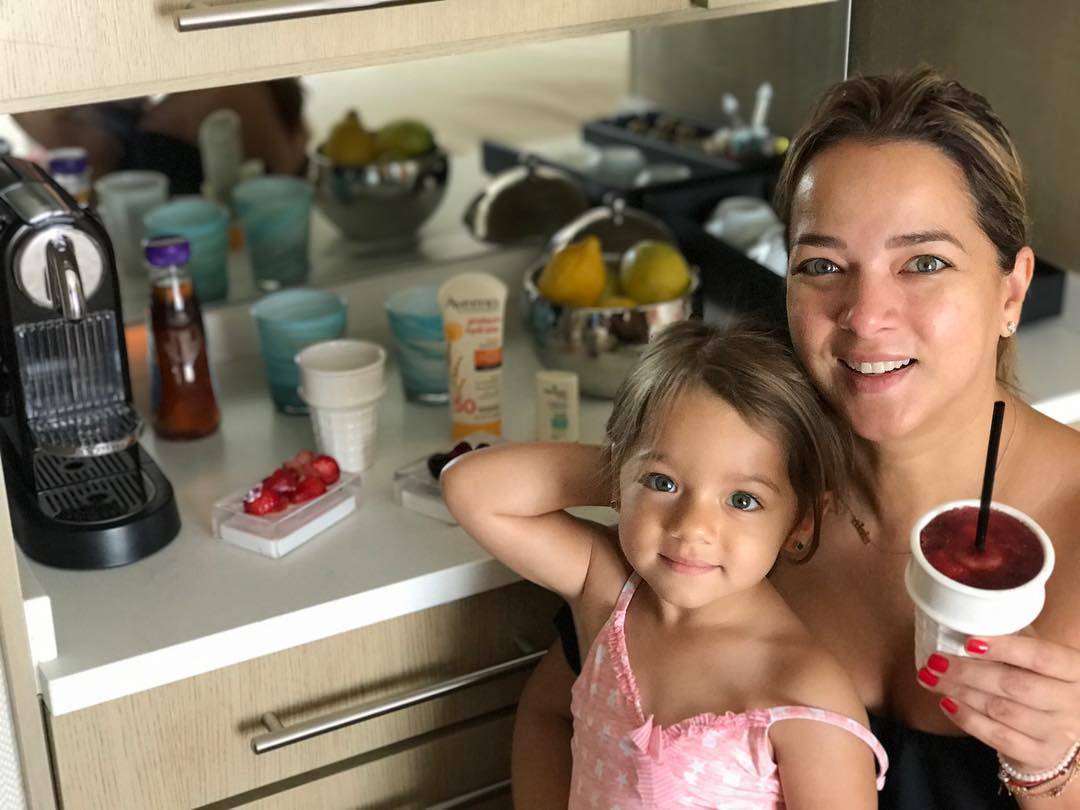Adamari López junto a Alaïa