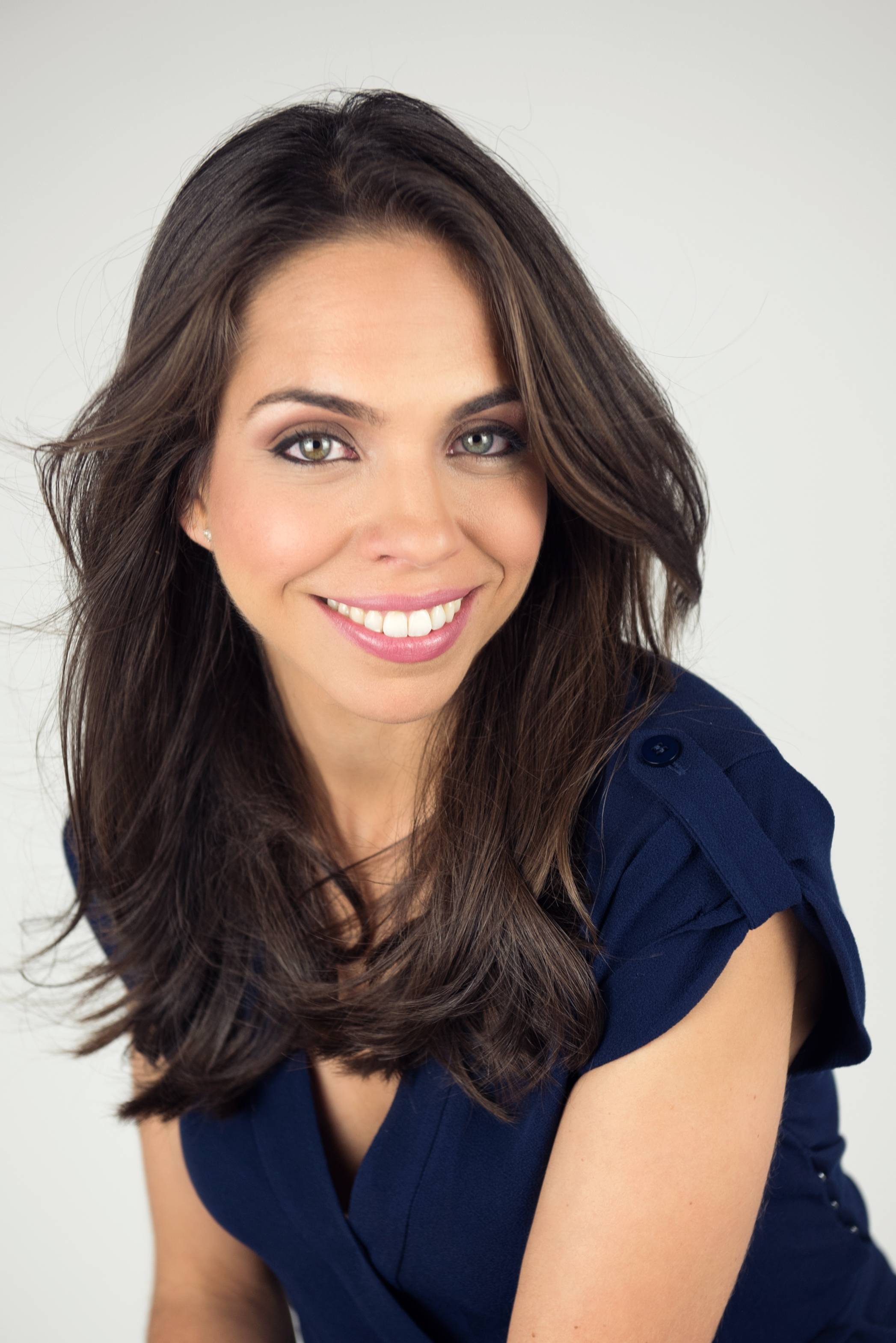 Caroline De Posada