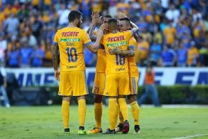 https://www.publimetro.cl/cl/grafico-chile/2017/08/19/tigres-supero-pumas-gol-eduardo-vargas.html