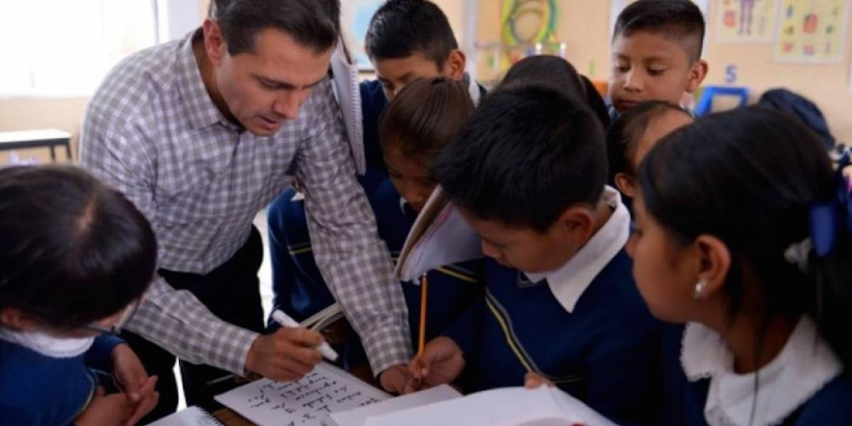 Este viernes, inicia difusión de spots del V Informe de Peña Nieto