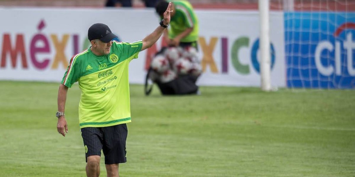 México con tres bajas para el duelo frente a Costa Rica México con tres bajas para el duelo frente a Costa Rica