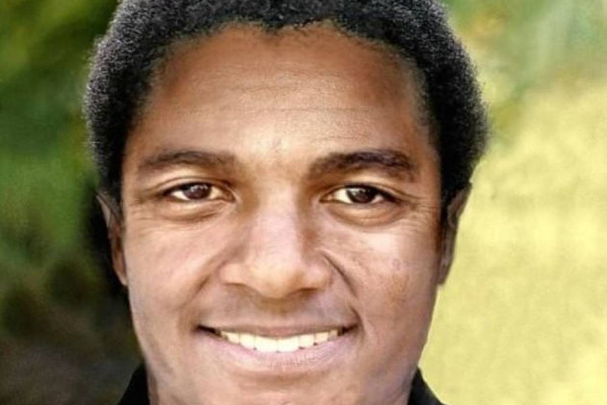 mj