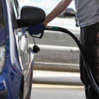 Gasolina sube 3 centavos en cuestión de un día