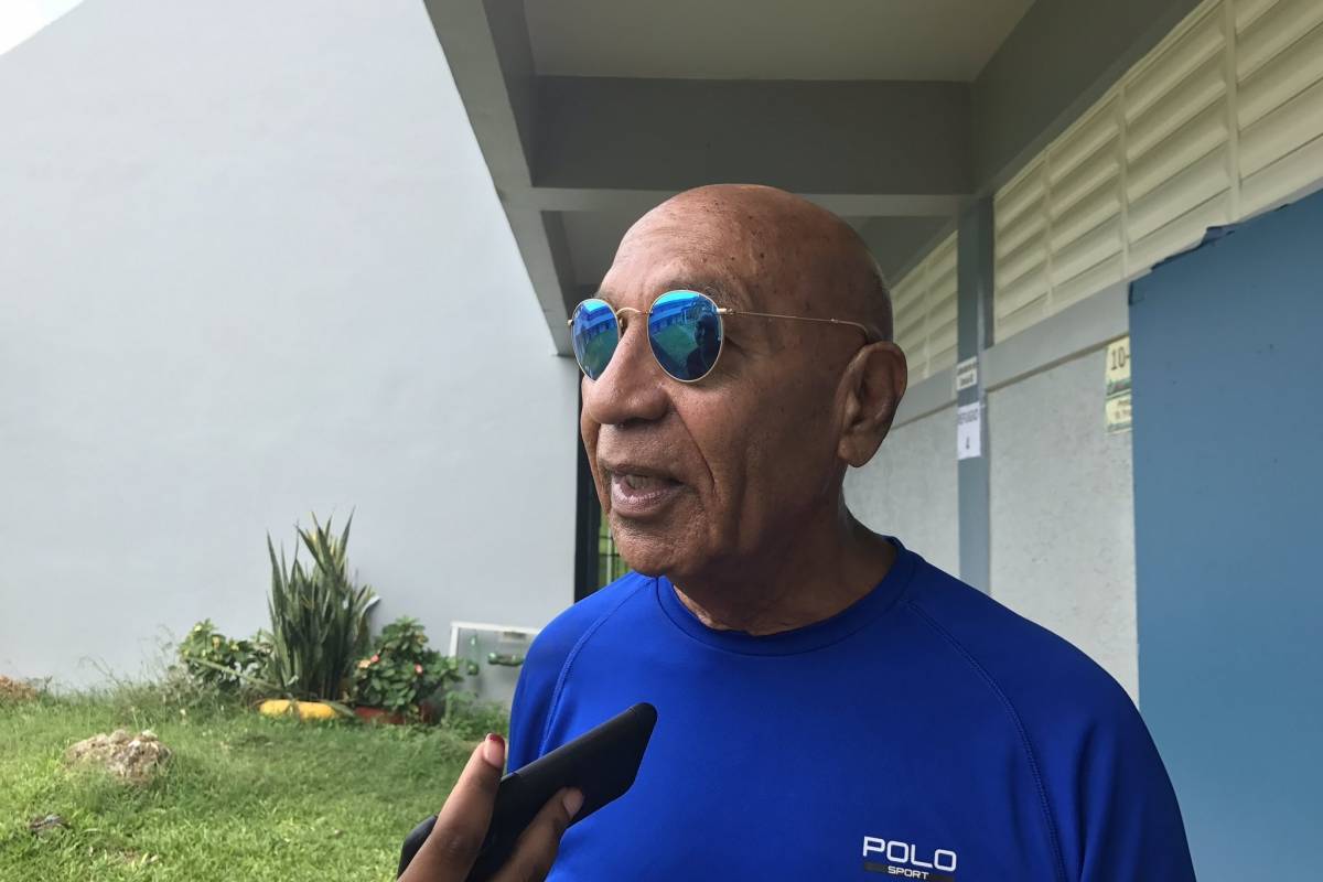 Carlos Méndez, alcalde de Aguadilla.