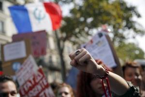 https://www.publimetro.com.mx/mx/noticias/2017/09/23/miles-personas-protestan-en-paris-contra-politicas-macron.html