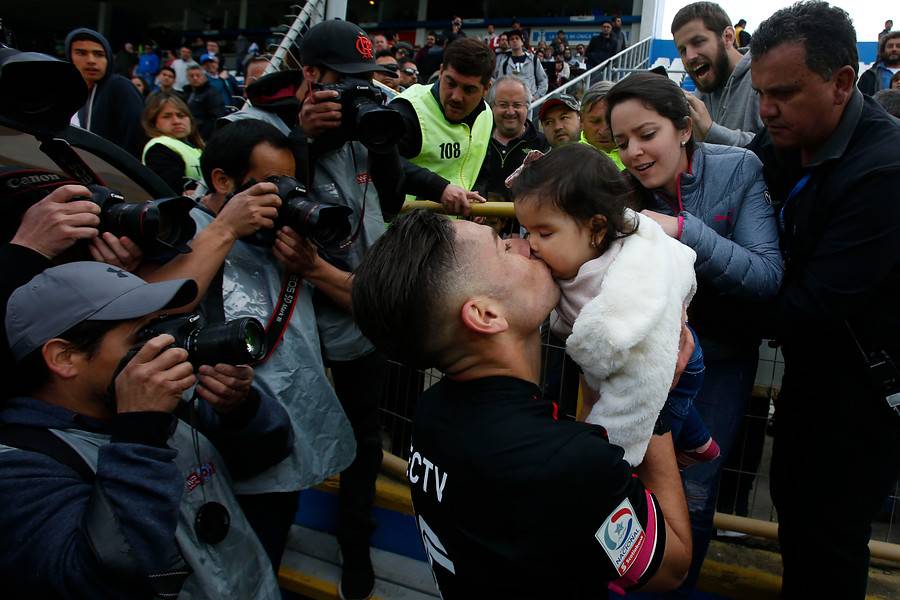 El Torta pudo estar con su hija / imagen: Photosport