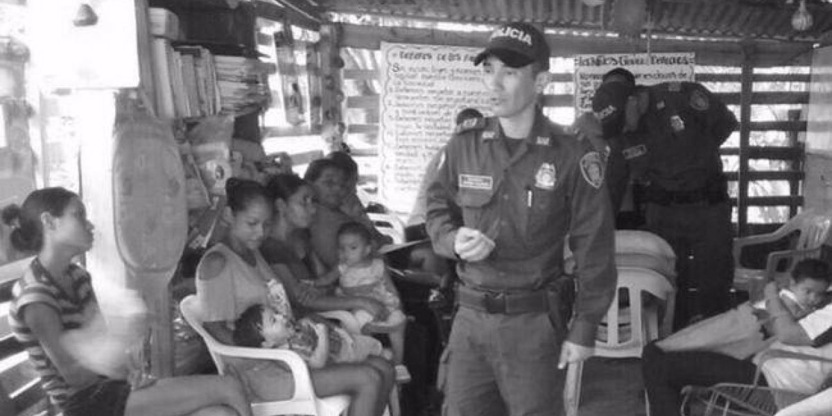 Asesinan a comandante de Policía de Valencia, Córdoba — COLOMBIA Asesinan a comandante de Policía de Valencia, Córdoba — COLOMBIA
