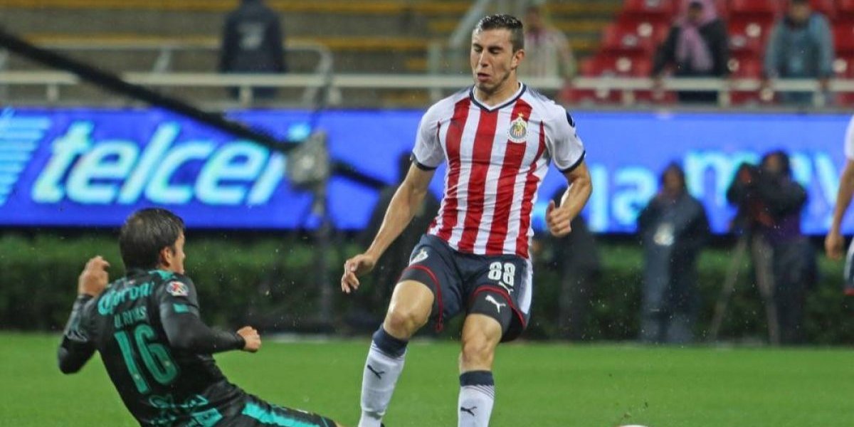 En México intentaron agredir a Almeyda