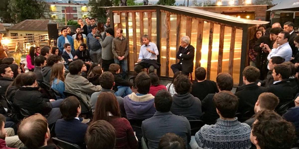 Piñera asegura que tras 15 años la deuda de educación superior